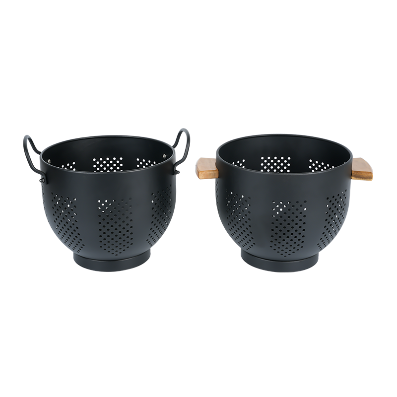 K12 Metal Colander with Wood Handle