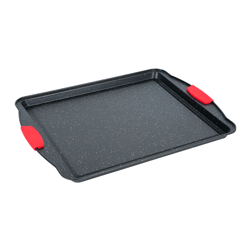 H03 Baking Pan With Silicone Handles