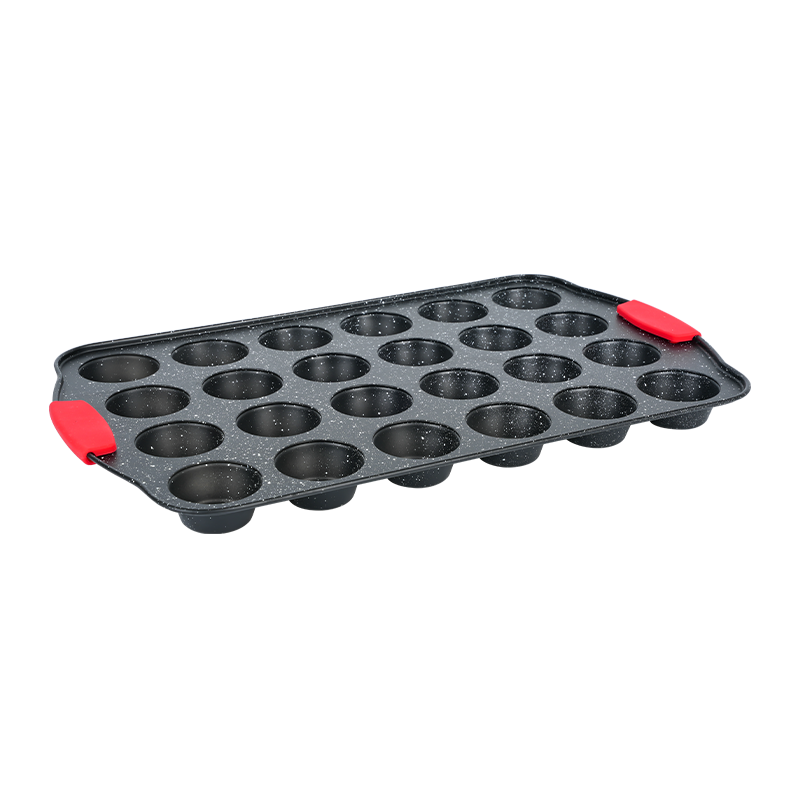 H08M 24 Cups Muffin Pan With Silicone Grip